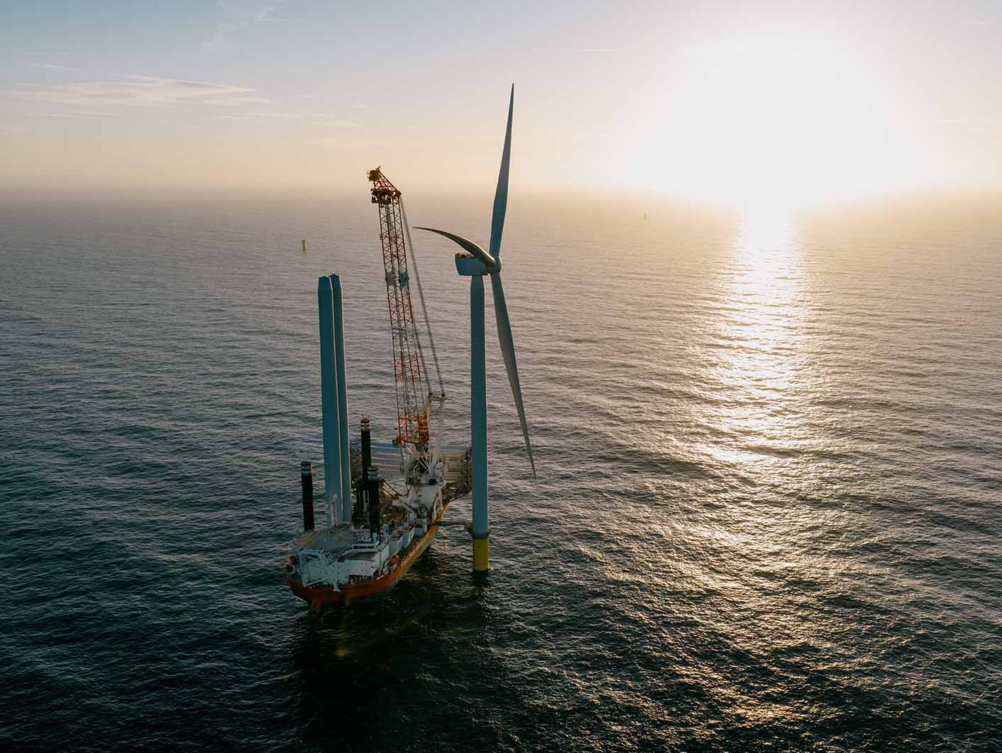 Впервые в мире! Siemens Gamesa устанавливает первую в мире ветряную турбину с перерабатываемыми лопастями